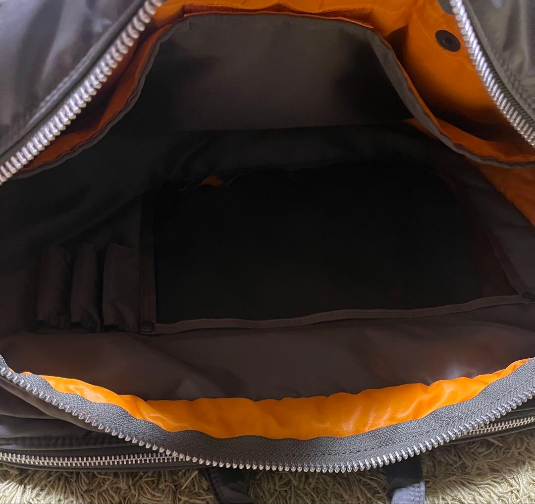 porter tankerシルバーグレー