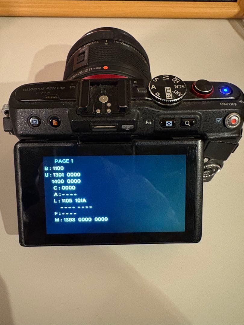 OLYMPUS PEN Lite E-PL6ミラーレス一眼 ブラック