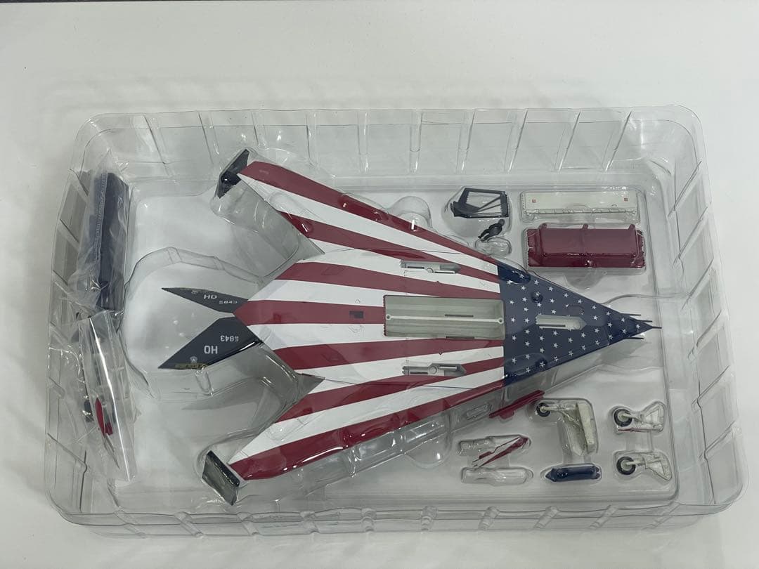 ホビーマスター 1/72 F-117A ナイトホーク HA5802 星条旗塗装