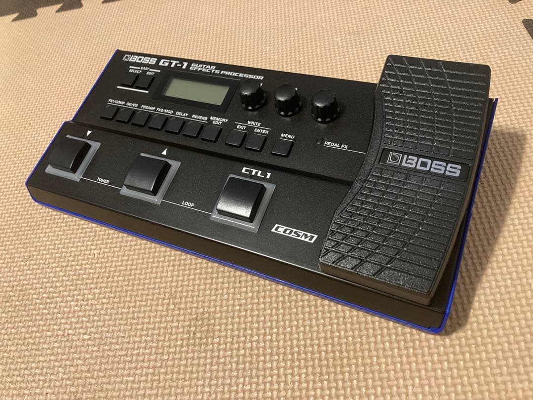 【ほぼ未使用/美品！】BOSS GT-1 マルチエフェクター