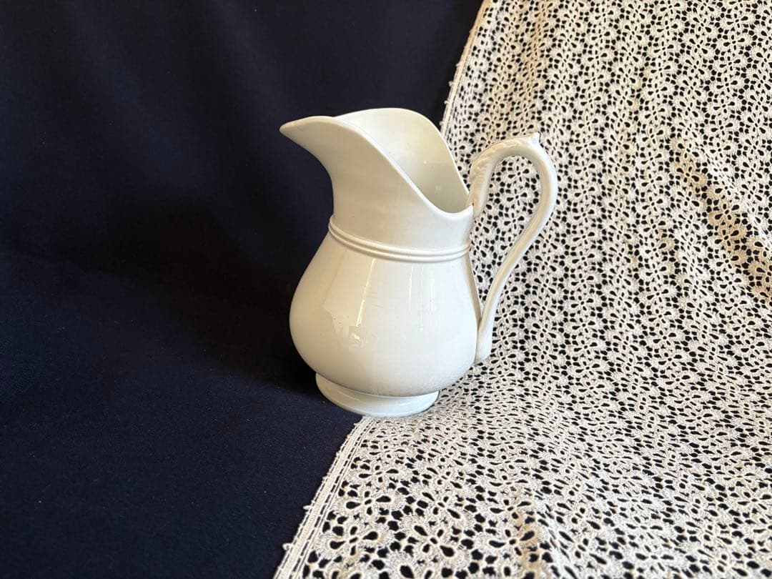 フランスアンティーク 美品 大きめ白いピッシェ サンタマン窯