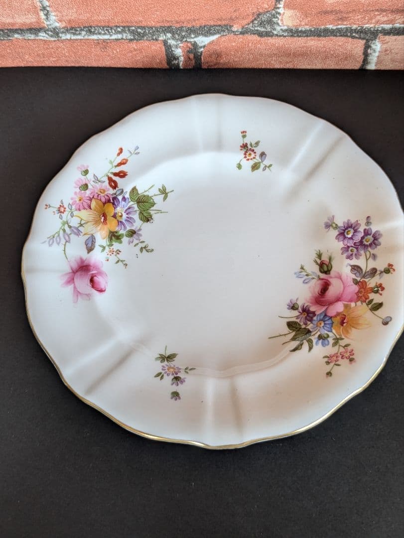 イギリス アンティーク ロイヤルクラウンダービー コーヒーカップ トリオ