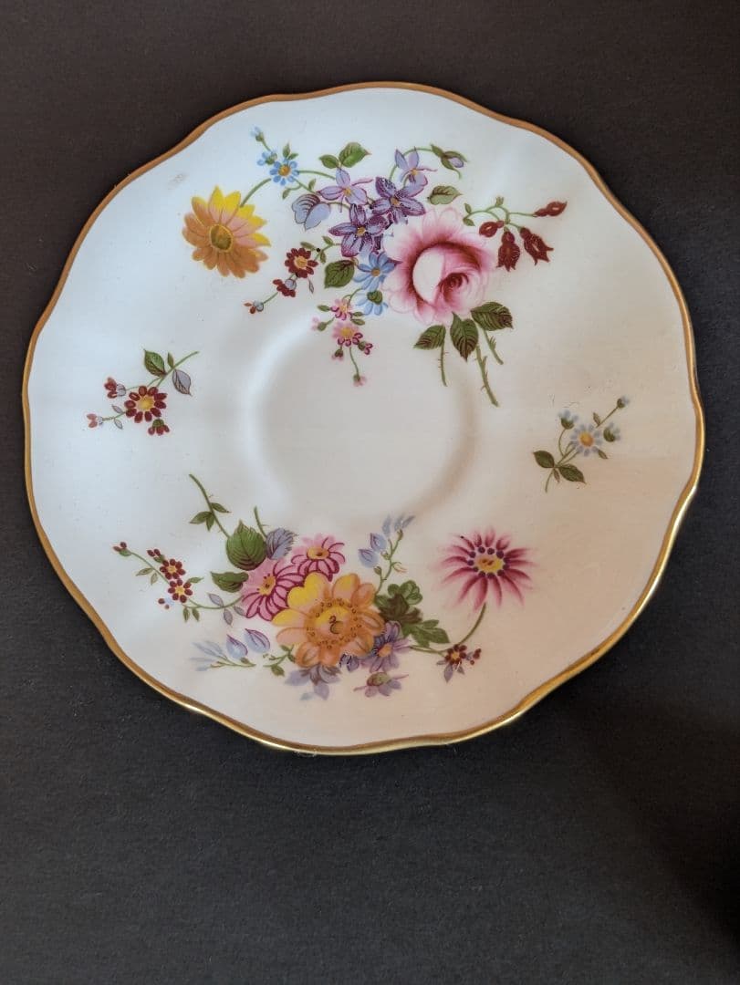 イギリス アンティーク ロイヤルクラウンダービー コーヒーカップ トリオ