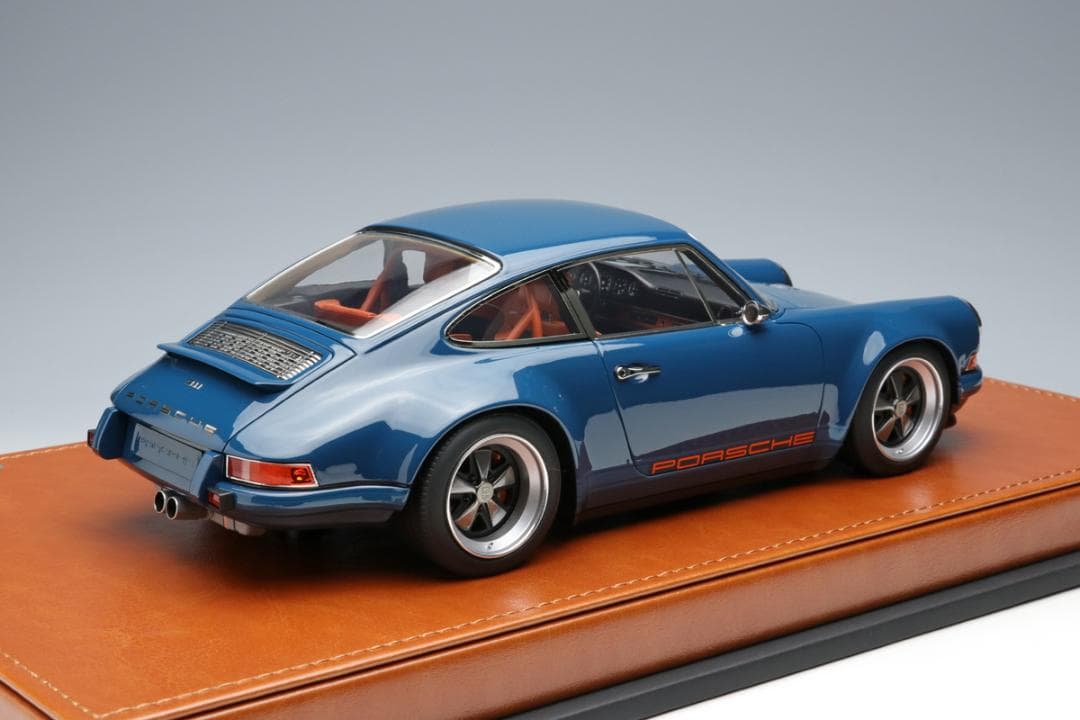 1/18 Porsche 911Singer (964) Coupe 限定80台