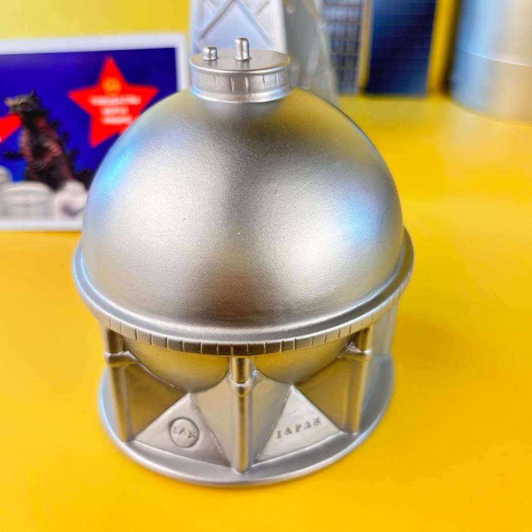 マルサン 鉄塔（21ｃｍ) ソフビ と ガスタンク 小（9ｃｍ）