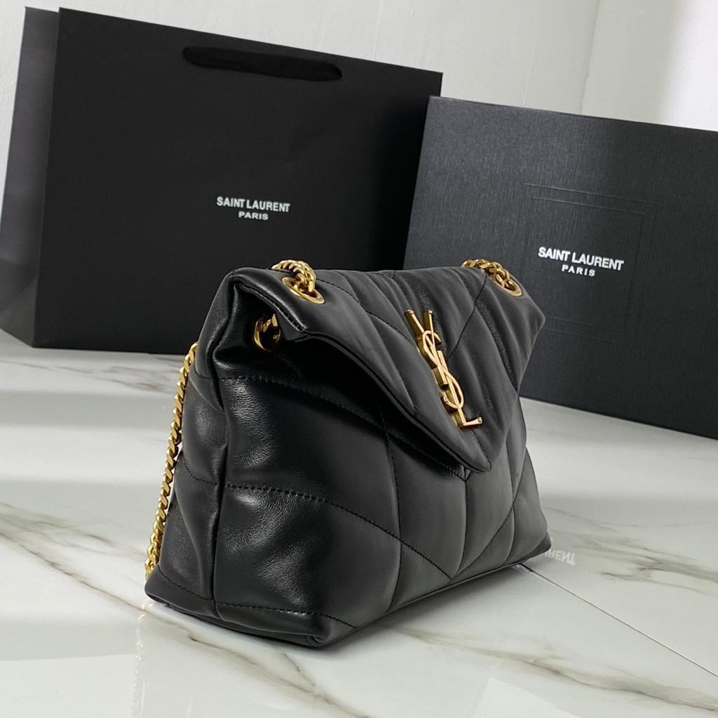 大人気！YSLブラック ショルダーバッグ