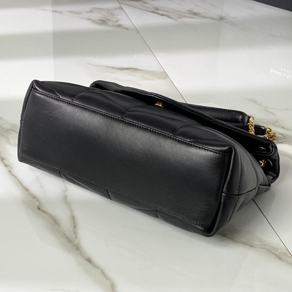 大人気！YSLブラック ショルダーバッグ