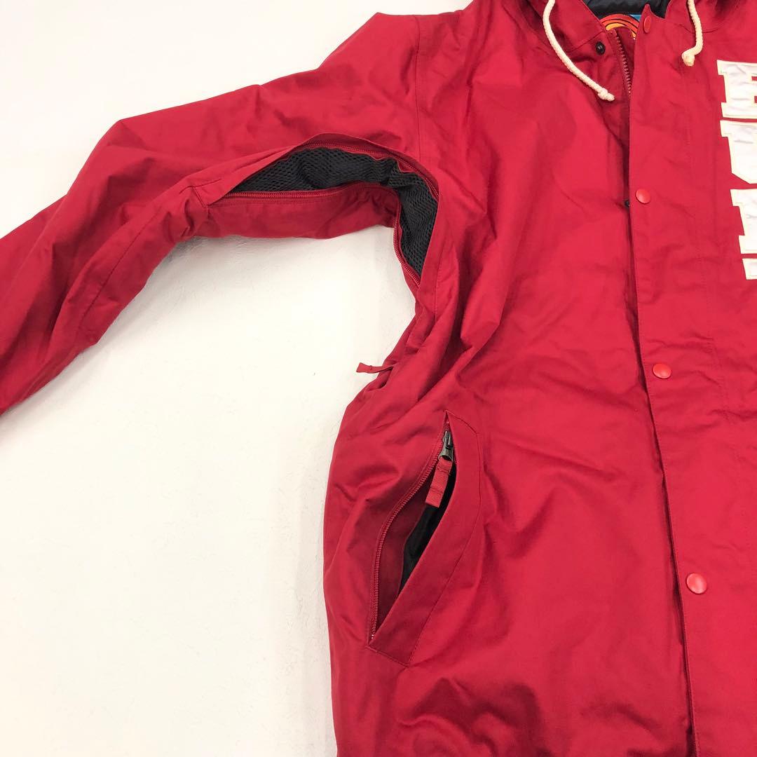 1517 新品タグ付き　バートン　スノボウェア　ジャケット　パーカー　赤　L