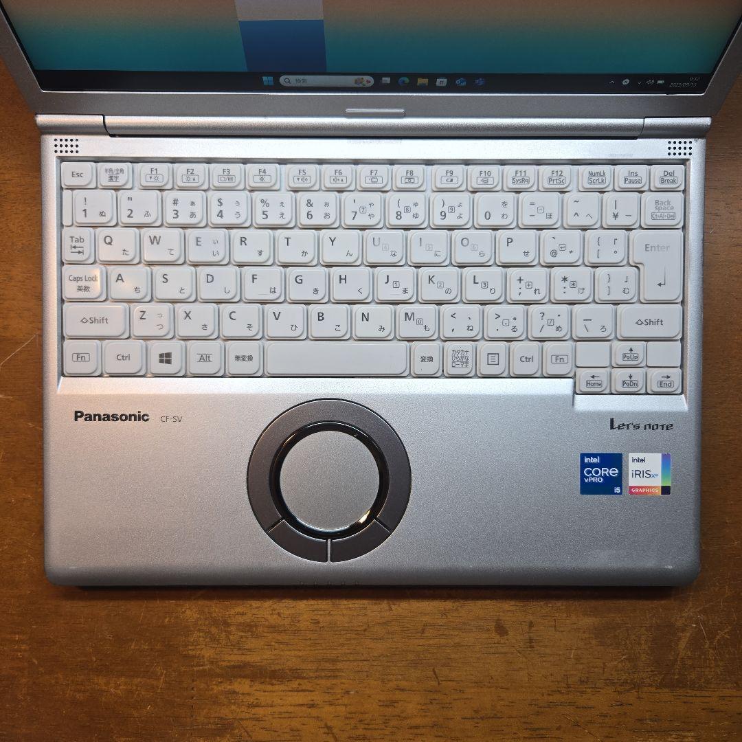 ガタイさん　新品SSD2TB レッツノート CF-SV1