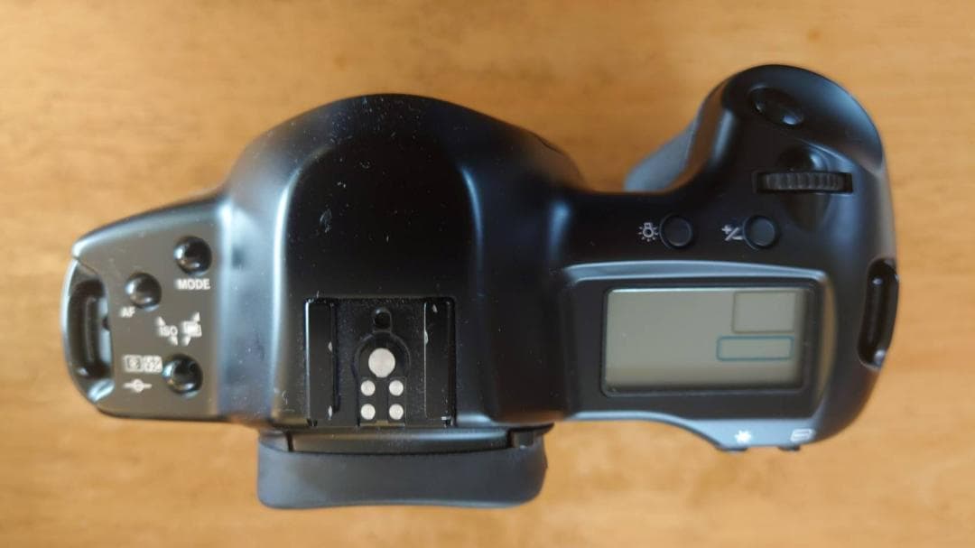 Canon EOS-1 N フィルム一眼レフカメラ