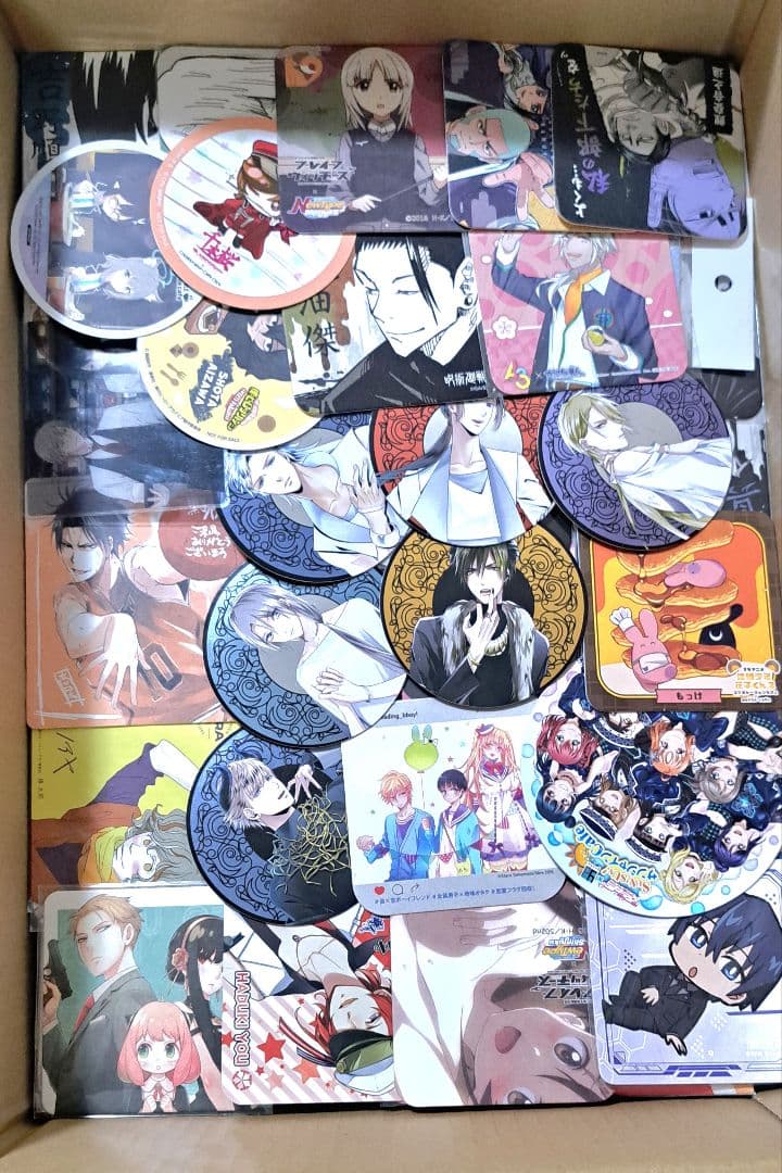 紙類　アニメ　ゲーム　まとめ売り　大量　ノンジャンル