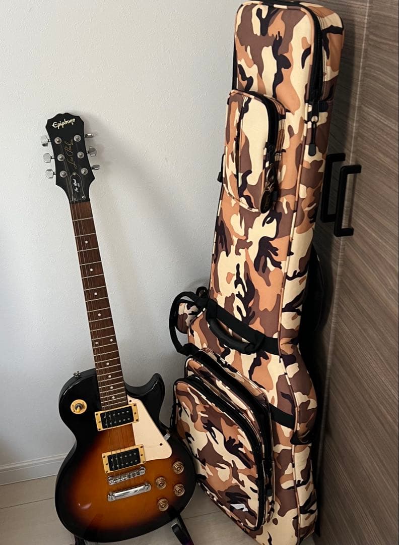 お*ん様 エピフォン　Epiphone　レスポールタイプ　エレキギター　ケース付