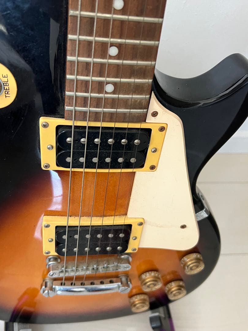 お*ん様 エピフォン　Epiphone　レスポールタイプ　エレキギター　ケース付