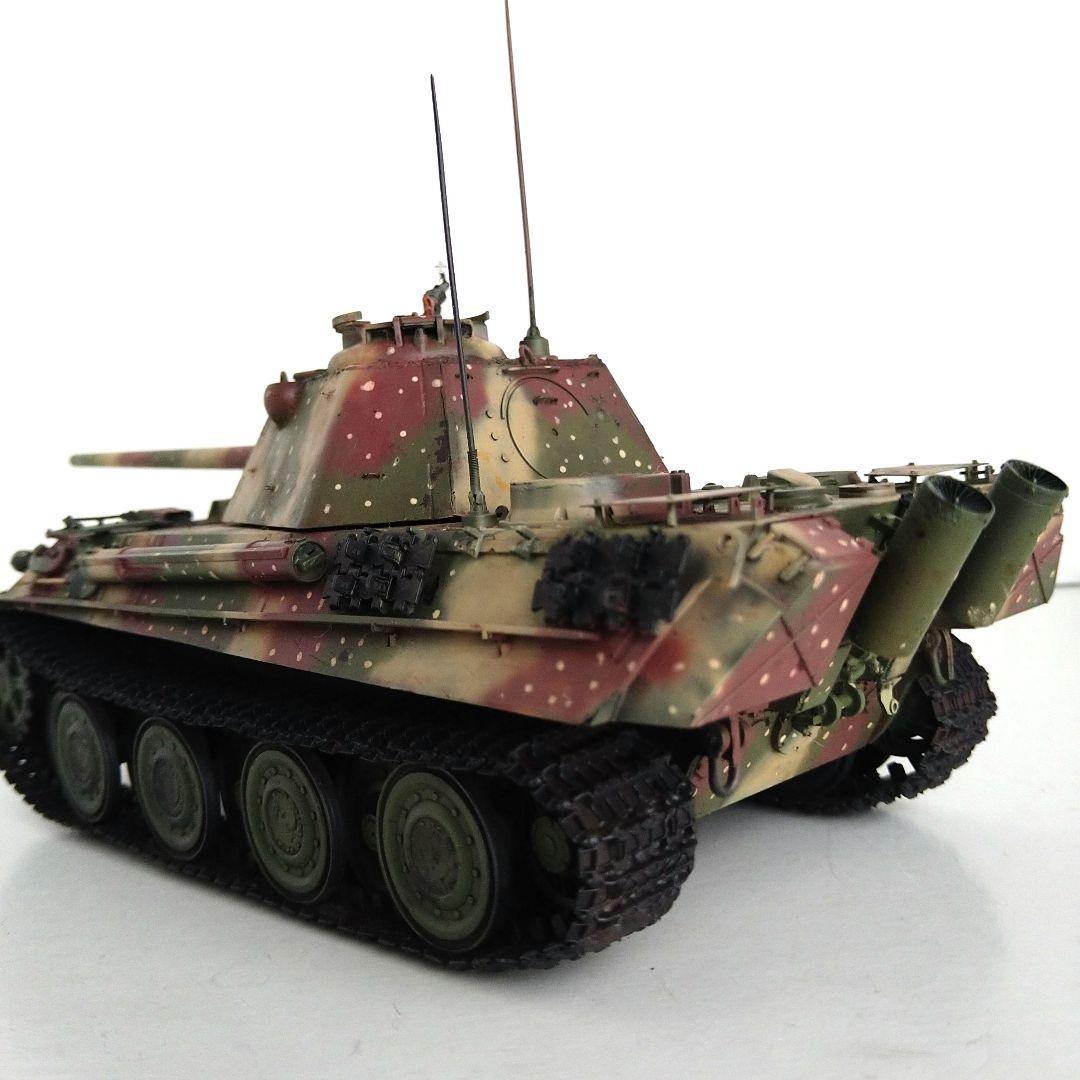 1/35ドイツ軍パンターF　指揮戦車