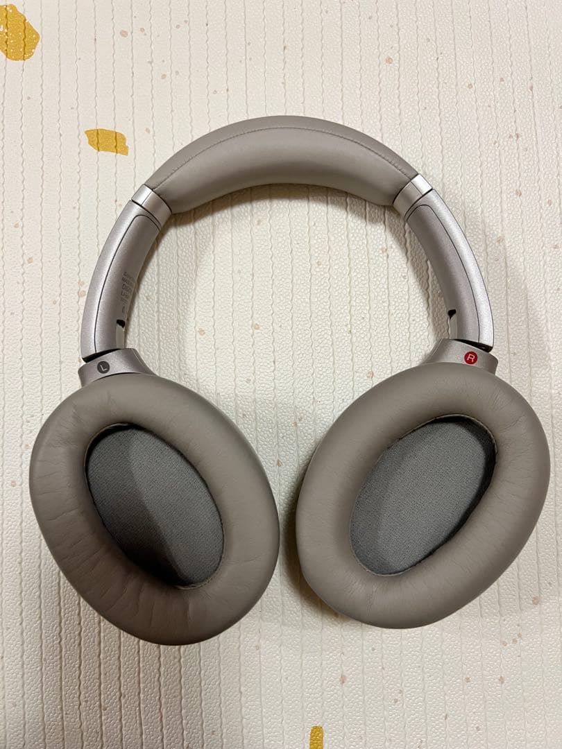 【ほぼ未使用品】WH-1000XM3 プラチナシルバー