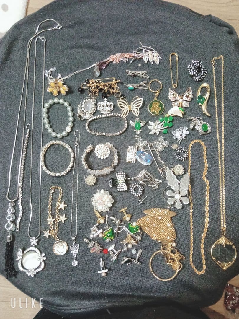 ひ*ん様 遺品整理　ジュエリーセット まとめ売り シルバー ゴールド　ジャンク