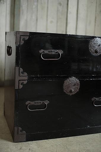 綺麗な丸金具庄内箪笥　抽斗4杯　タンス　収納　古家具　古民家　時代家具