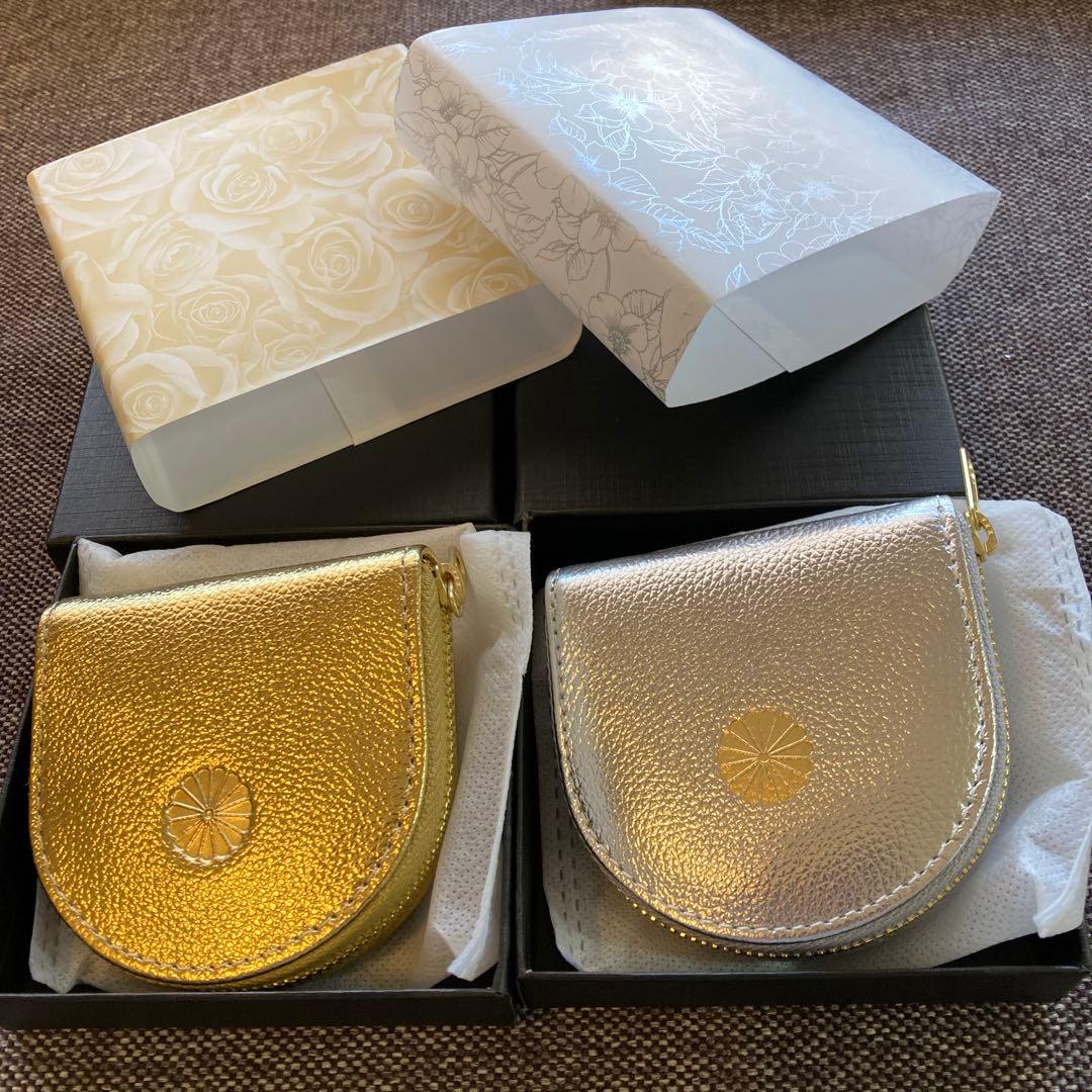 【新品未使用】皇居　財布　牛革　ケース 箱入り　金　銀　ゴールド　シルバー