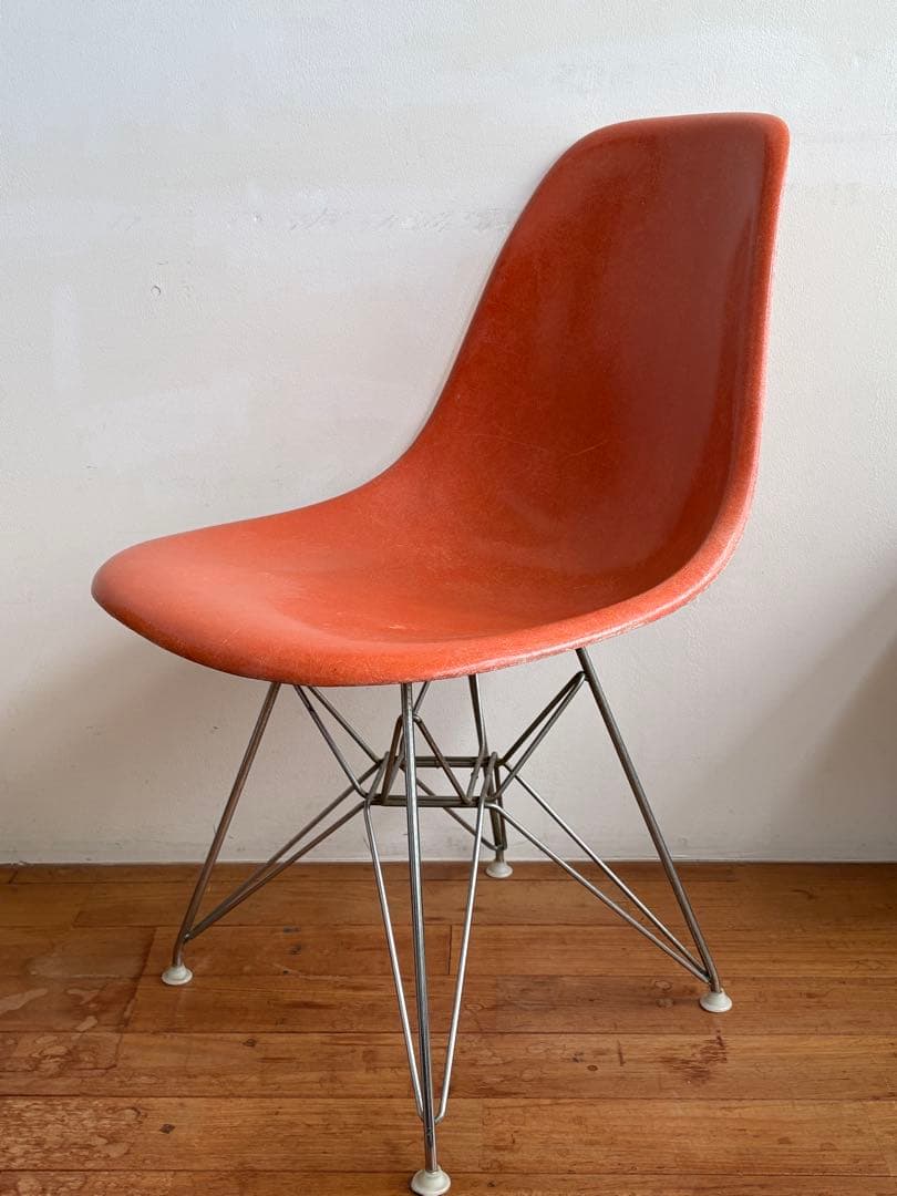 ハーマンミラー　シェルチェア　エッフェルベース　オレンジ　年代不明　ファイバー