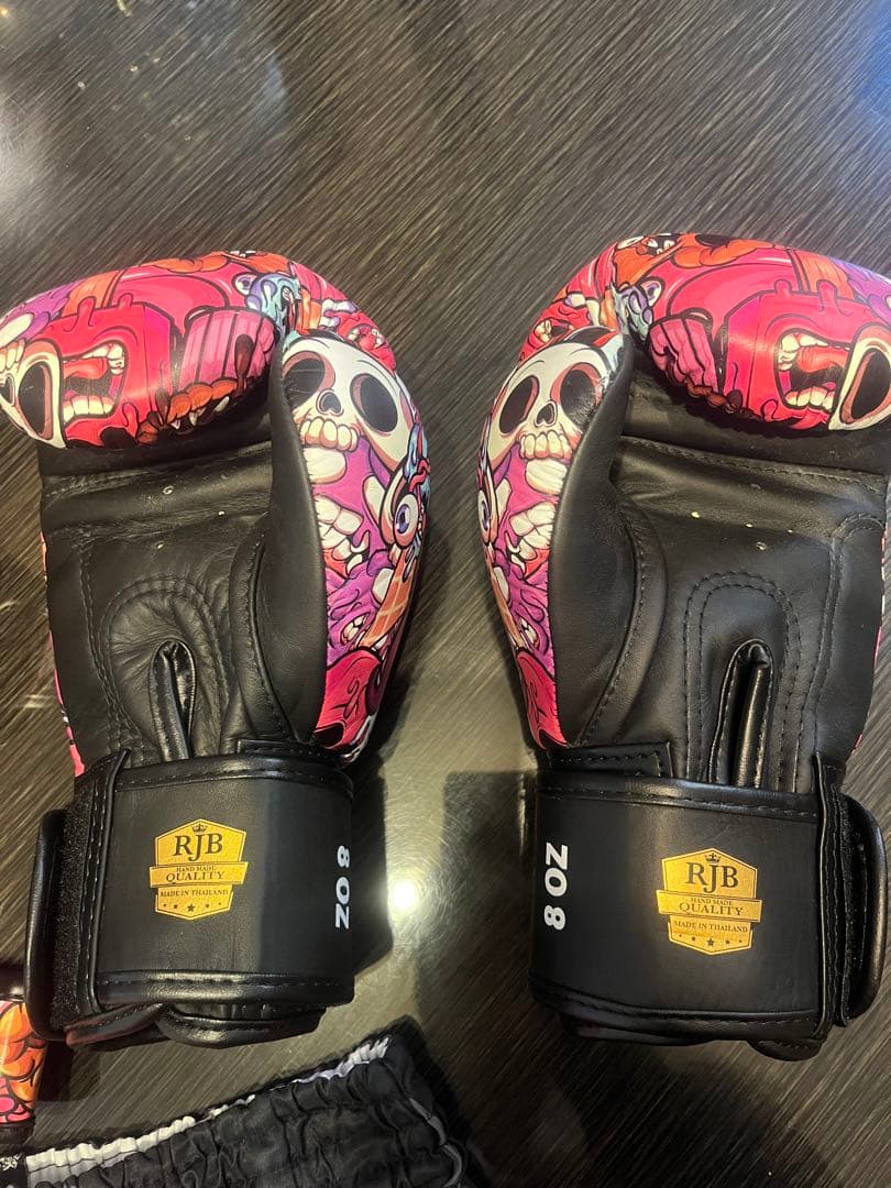 キックボクシング　 レガース　　ボクシンググローブ セット♡ パンツなし