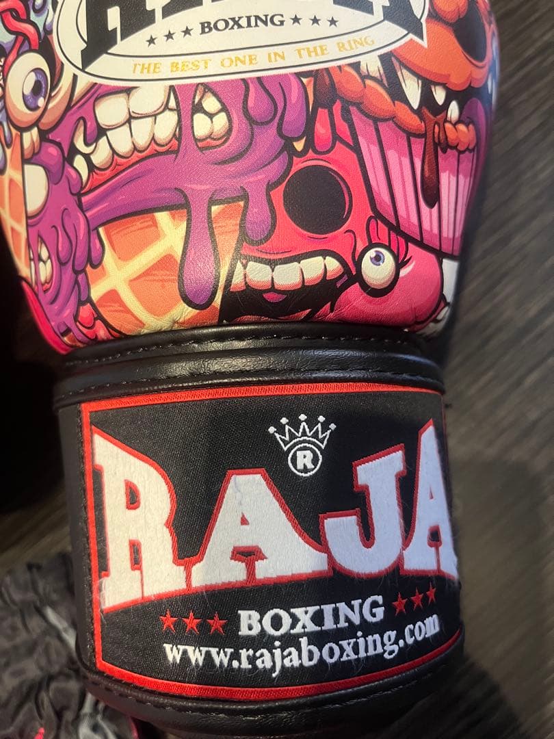 キックボクシング　 レガース　　ボクシンググローブ セット♡ パンツなし