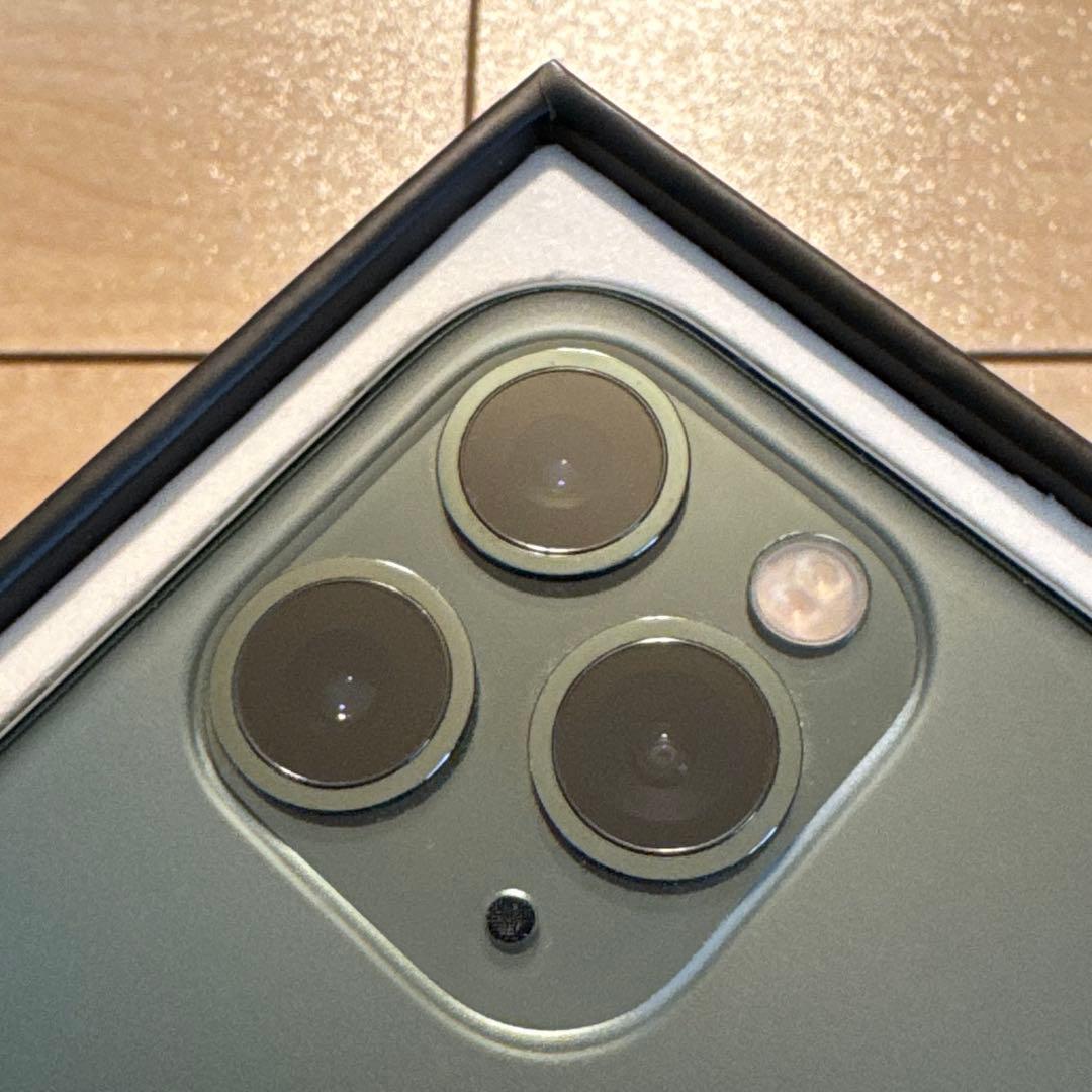 a*a様 iPhone11Pro 512GB ミッドナイトグリーン 超美品 SI