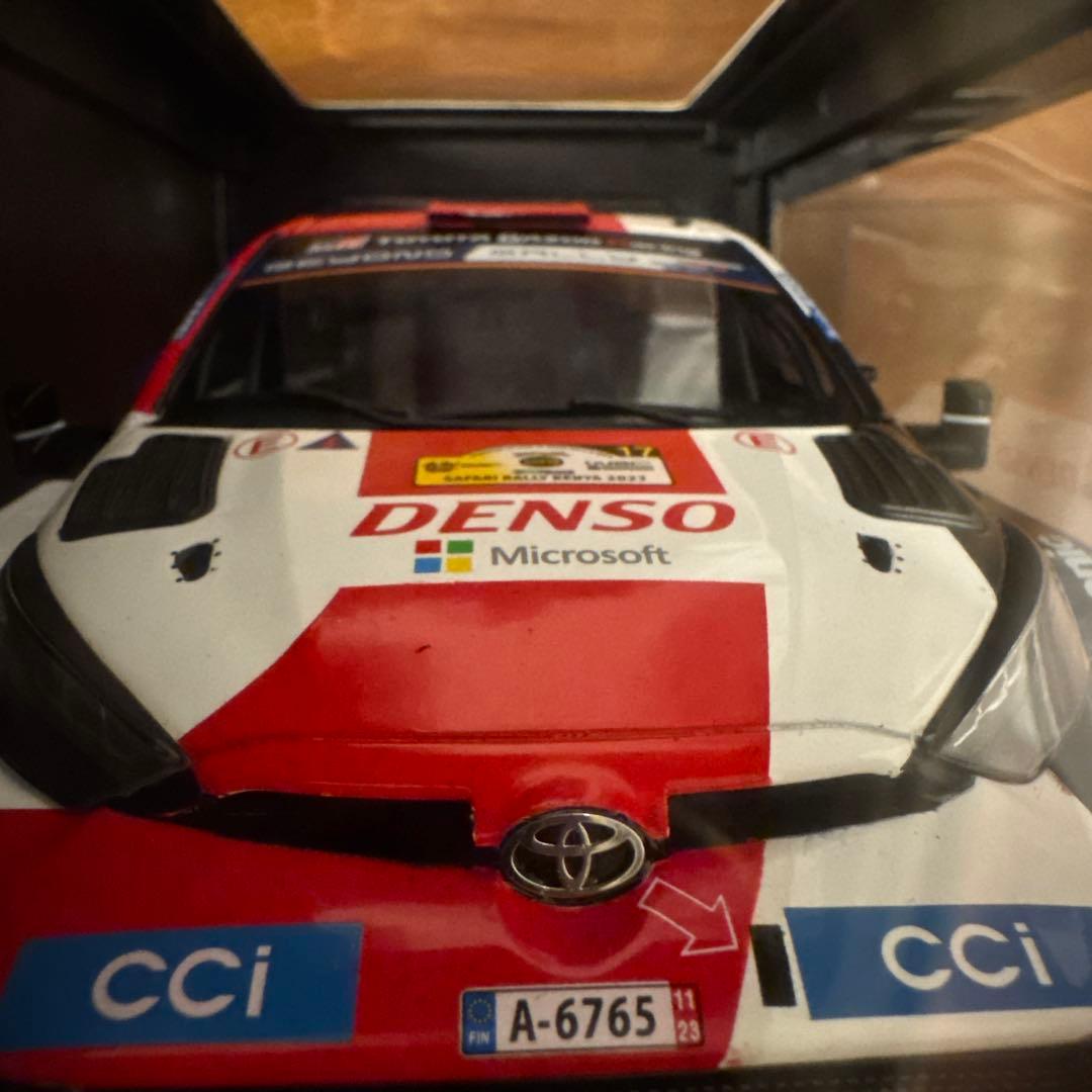 IXO Models トヨタ GR Yaris 1/18