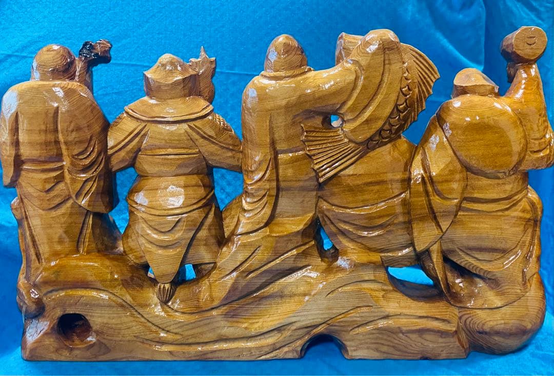 一木彫り　七福神（横幅40cm）