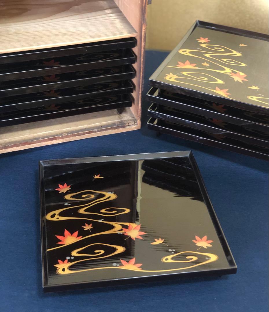‼️割引 黒塗 流水紅葉蒔絵 脚付膳 四方膳10客 木製漆器 木箱250725F1