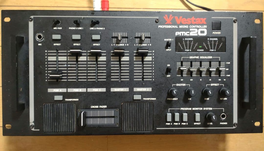 Vestax PMC20 動作確認済み　送料込み DJミキサー