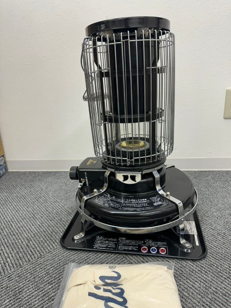 アラジン ストーブ ブラック 専用カバー付き長期保管未使用品