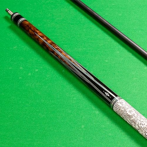 【IRC】 Ize.× RHINO ビリヤード キュー 八剣プリント リザード