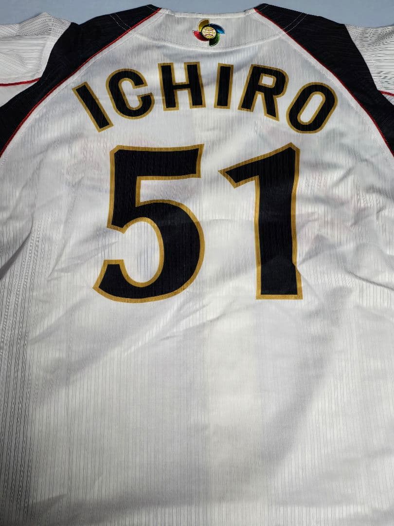 2009年侍JAPANオーセンティック MIZUNO PRO ICHIROモデル