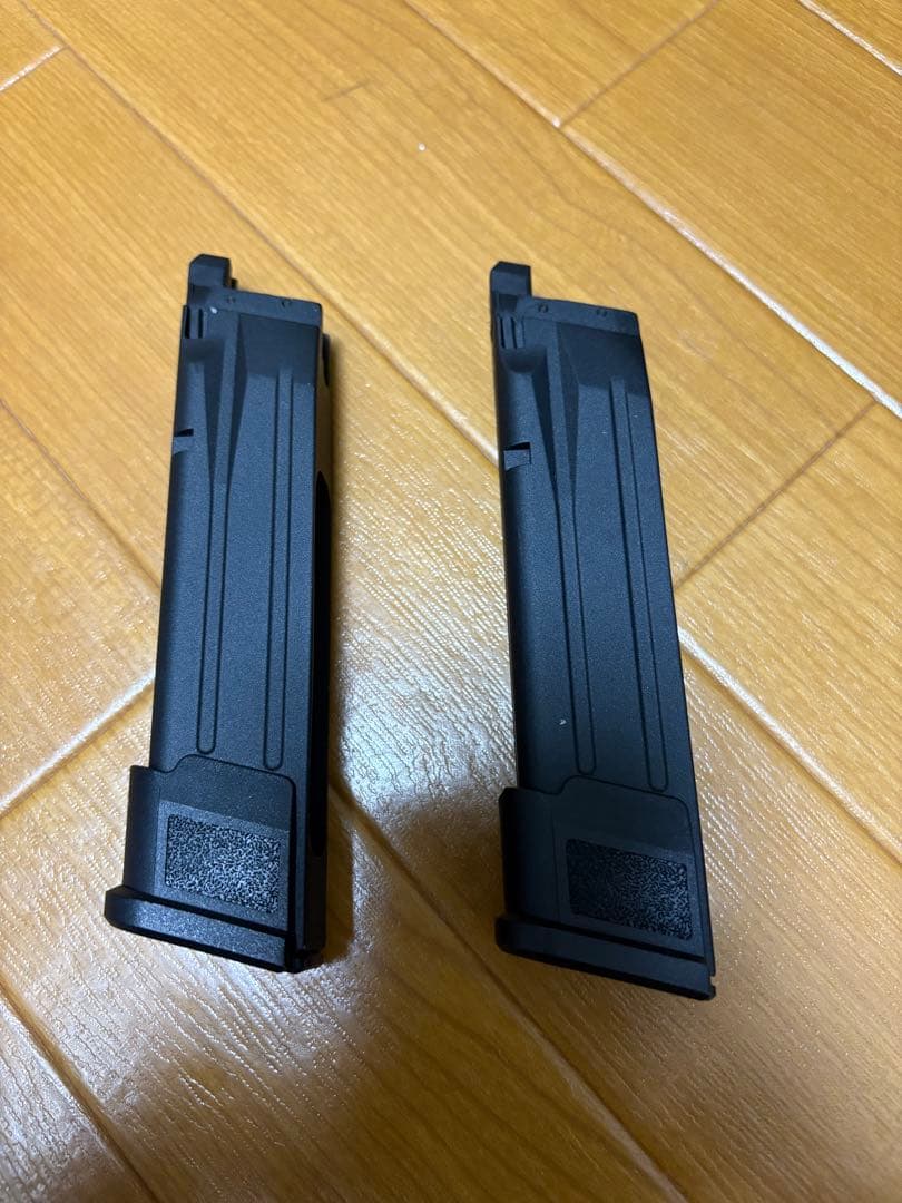 laylax m17 co2マガジン　黒　2本