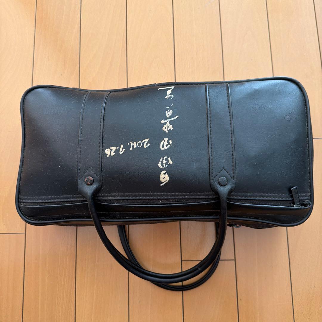 クラリネット本体 ケース・備品（リード、スワブ）付き