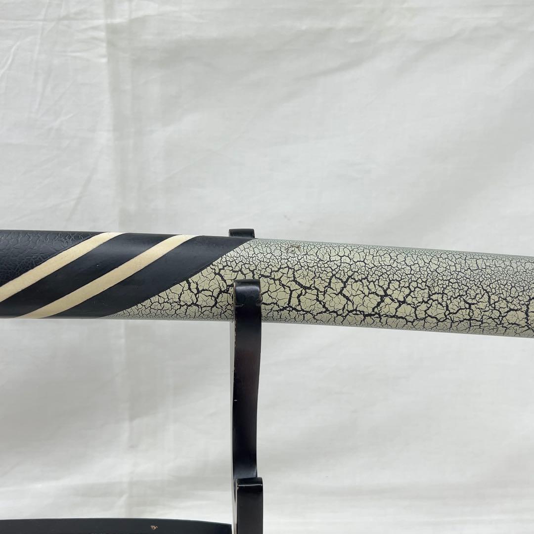 【模造刀】太刀 鉄鍔 鷹 松 縁起 図 全長99.0センチ 日本刀 刀剣 黒鞘