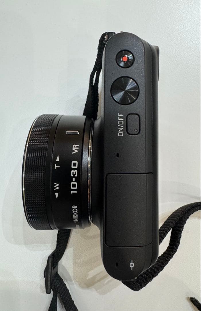 【美品】ニコン　Nikon1 S2　レンズ・新品純正ケース付　1382枚