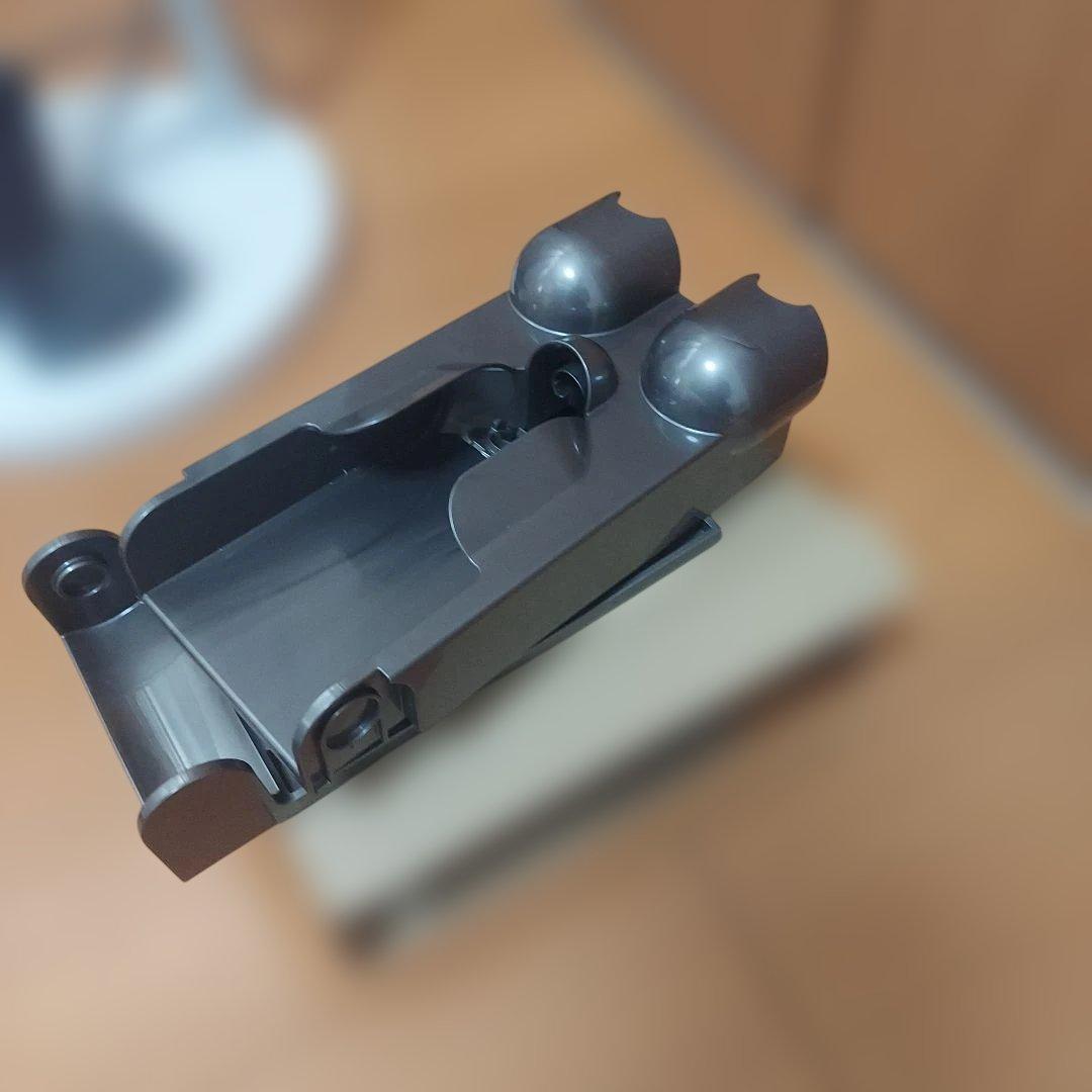 Dyson SV18 スティッククリーナー スタンド付き