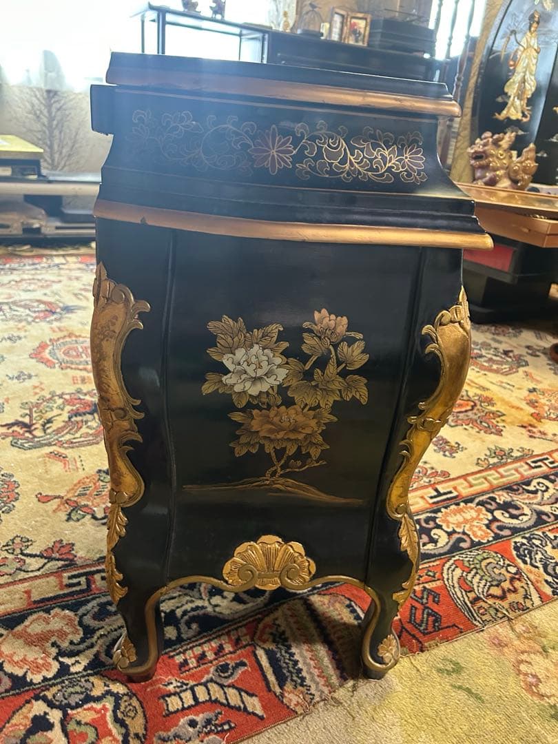 アジア風 木製家具 金箔装飾　シノワヅリ