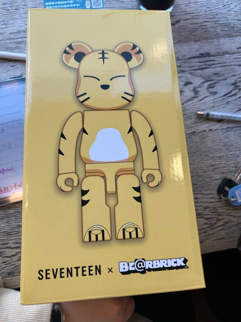SEVENTEEN ベアブリック BE@RBRICK 100%400%ホシ