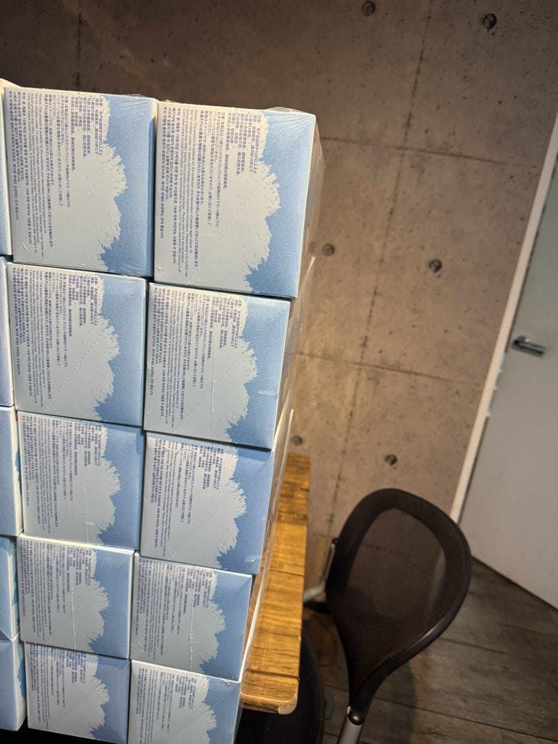 THE MONSTER PIN FOR LOVE アソートボックス