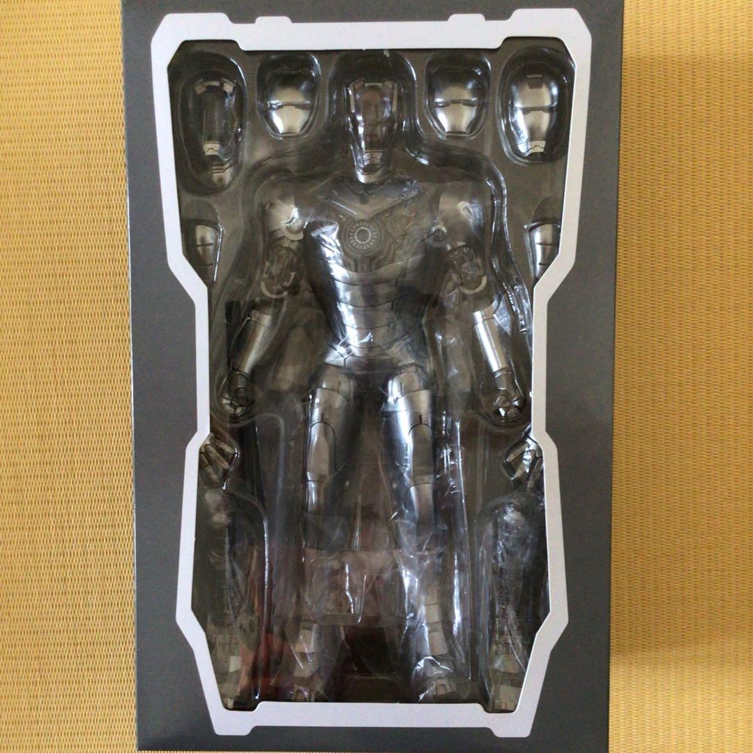 ホットトイズ　アイアンマンマーク2 アーマーアンリーシュッド版