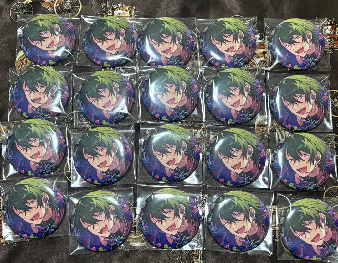 あんスタ　みか　フィーチャー　缶バッジ