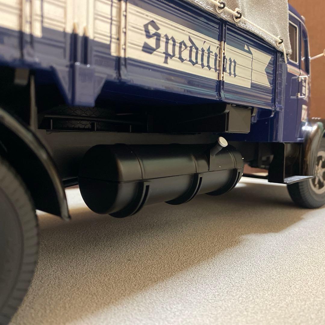 1/18 クルップ　タイタン