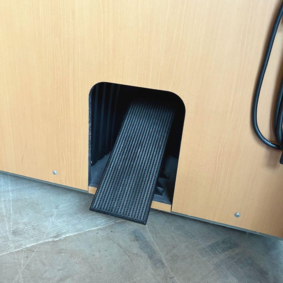 美品 希少 SUZUKI 電子オルガン 学校用 61鍵 動作確認済 キャスター付