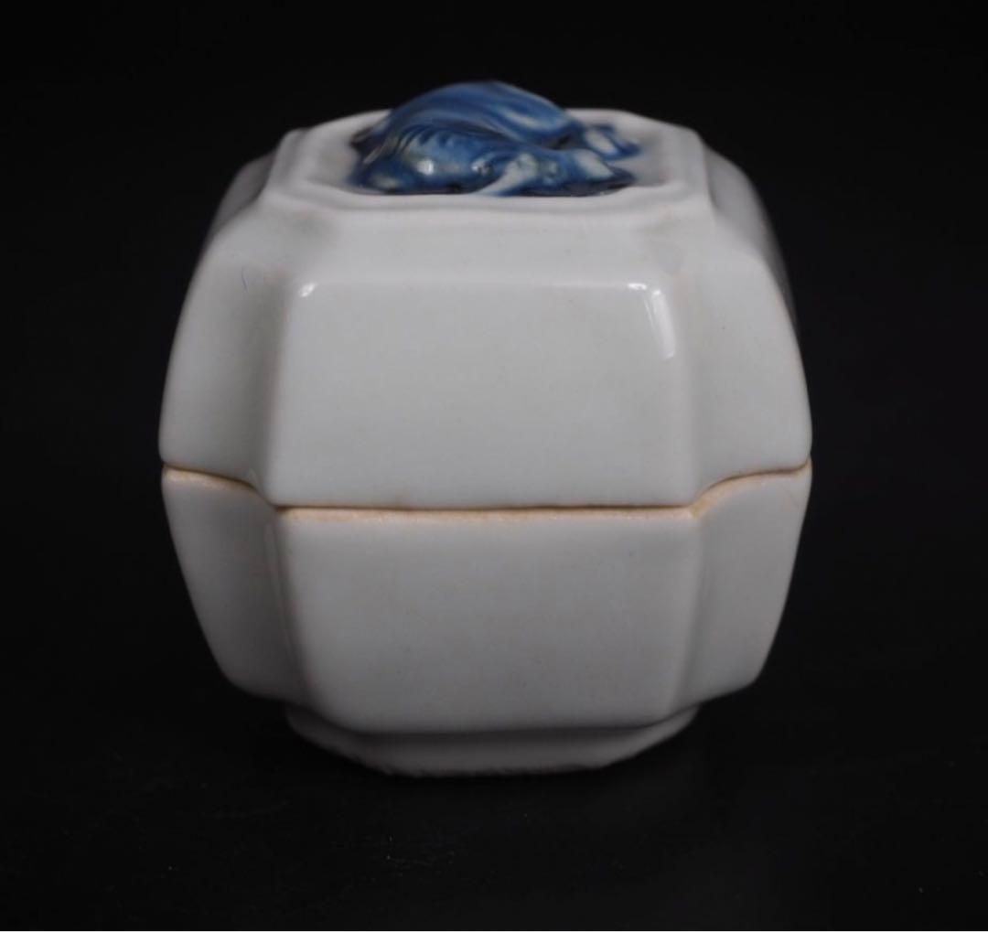 送料無料　篩月庵　三浦竹泉造 青華牛香合　共箱・共布　茶道具華道具