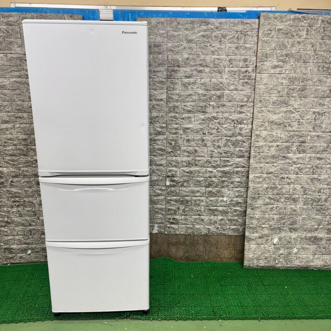 571 冷蔵庫　大型　右開き　2022年製　美品　自動製氷機　300L～400L