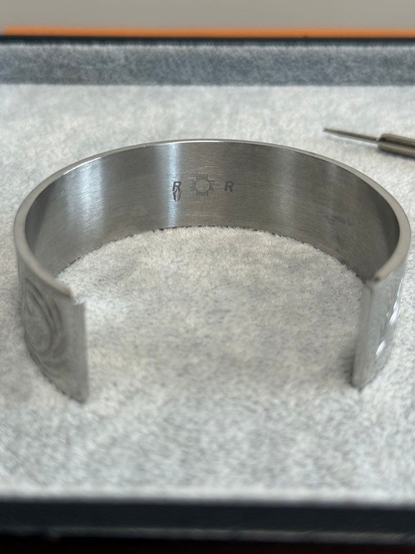 美品！REMI RELIEF Apple Watch バングル唐草模様 Lサイズ