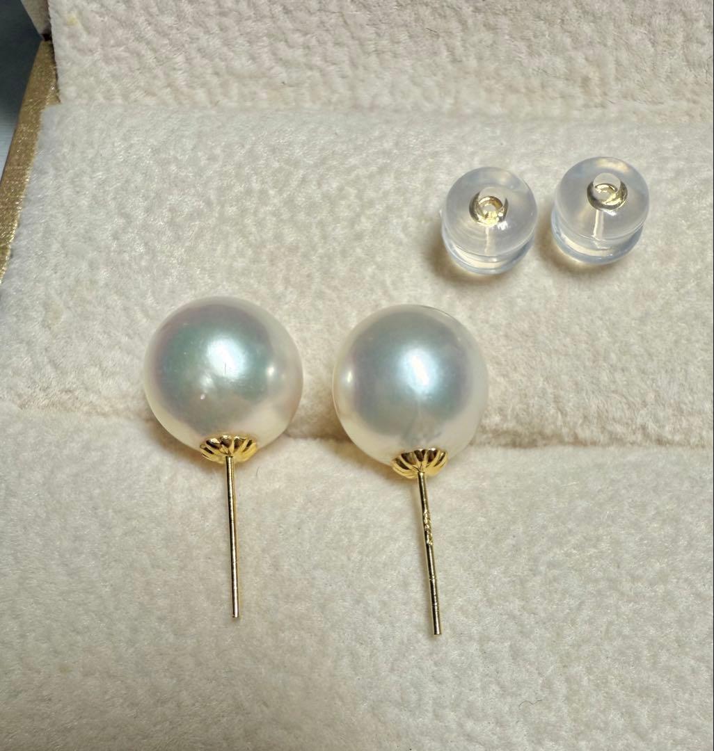 B608 アコヤ本真珠　18k金　ピアス　本物　海水 真珠　パール