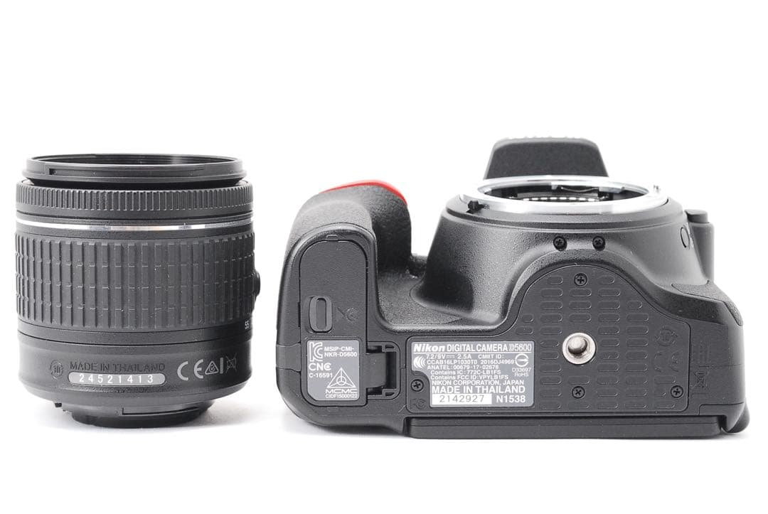 美品✨Nikon D5600 ダブルレンズ カメラバッグ付き✨S数1729回